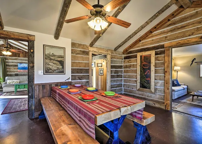 Hundred-year-old Valley Settlers Cabin! *