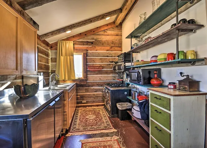 Hundred-year-old Valley Settlers Cabin! Hébergement de vacances Shell