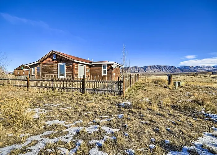 Hundred-year-old Valley Settlers Cabin! Holiday home Shell